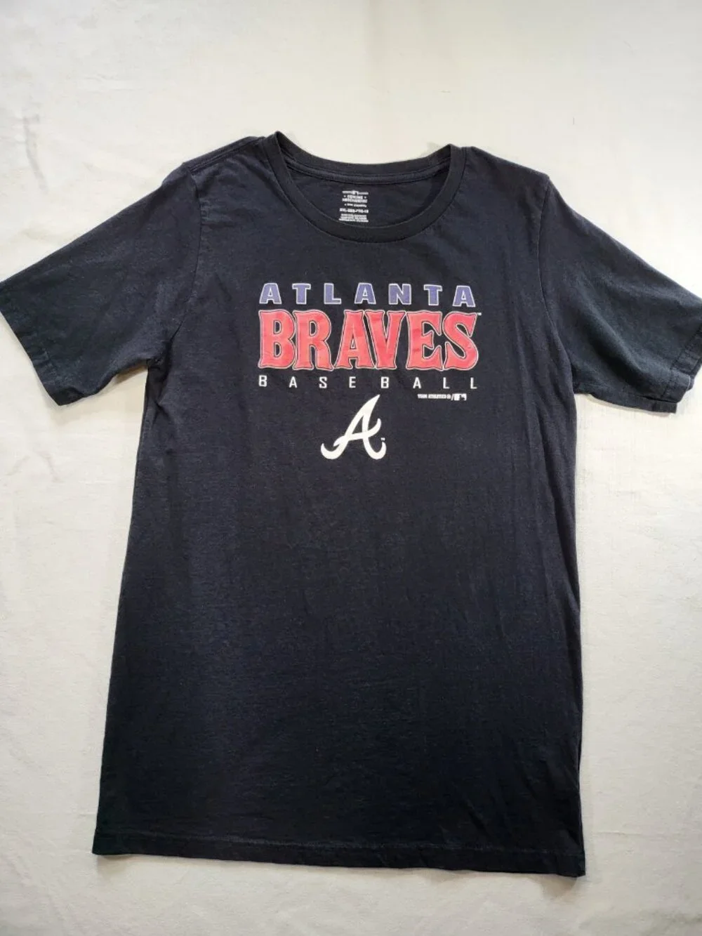 Atlanta‎ Braves MLB Genuine Merchandise T‑Shirt Kids Size XXL (18)